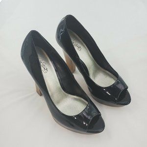 City Streets Womens Black Patent Block Heels Sz 7